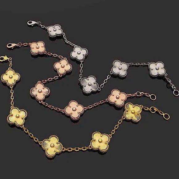 Silver Four Leaf Clover Matching Necklace Bracelet Earrings Set - Picture 4 of 7